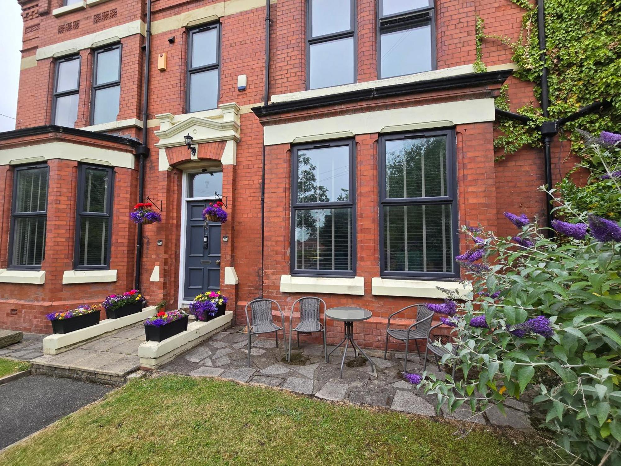 Victorian Renovation Room 6 Bootle  Exteriör bild